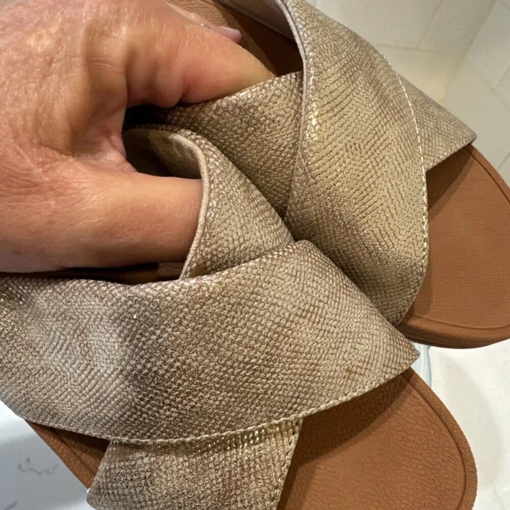 FitFlop Women Lulu Cross Slide Sandals Gold Shimmer Print Shoes Size 5 - Picture 10 of 13